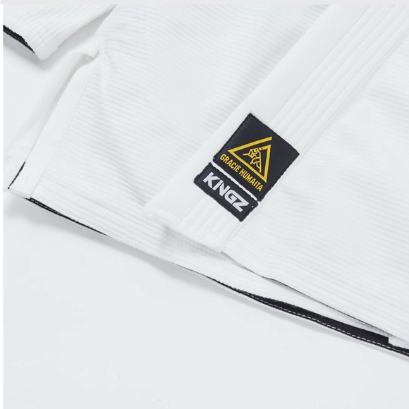 Kids White Martial Arts Shirt - Picture 3 of 9